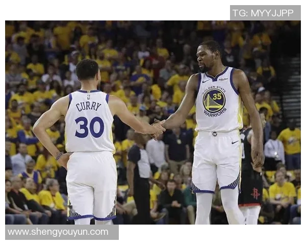 2017年勇士与76人常规赛精彩对决回顾与分析 2017年勇士与76人常规赛精彩对决回顾与分析