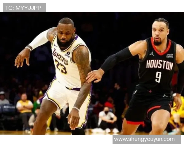 2018年12月11日热火与湖人激战回顾球星表现与比赛精彩瞬间分析